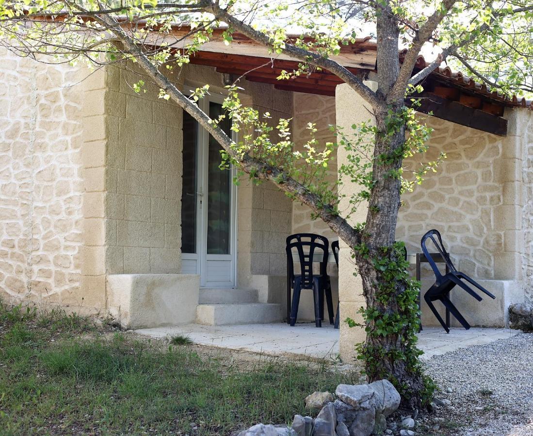Villa Domaine De Bois Joli Buis-les-Baronnies Exterior foto