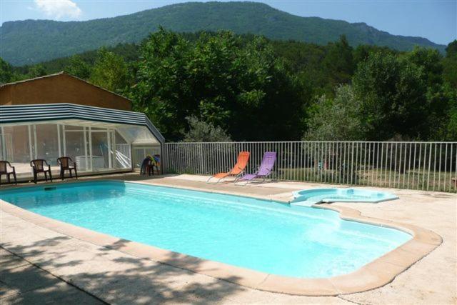 Villa Domaine De Bois Joli Buis-les-Baronnies Exterior foto